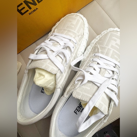 NWT FENDI FORCE FF LOW TOP LOGO CANVAS PLATFORM SNEAKERS WHITE 39.5 - Picture 6 of 10